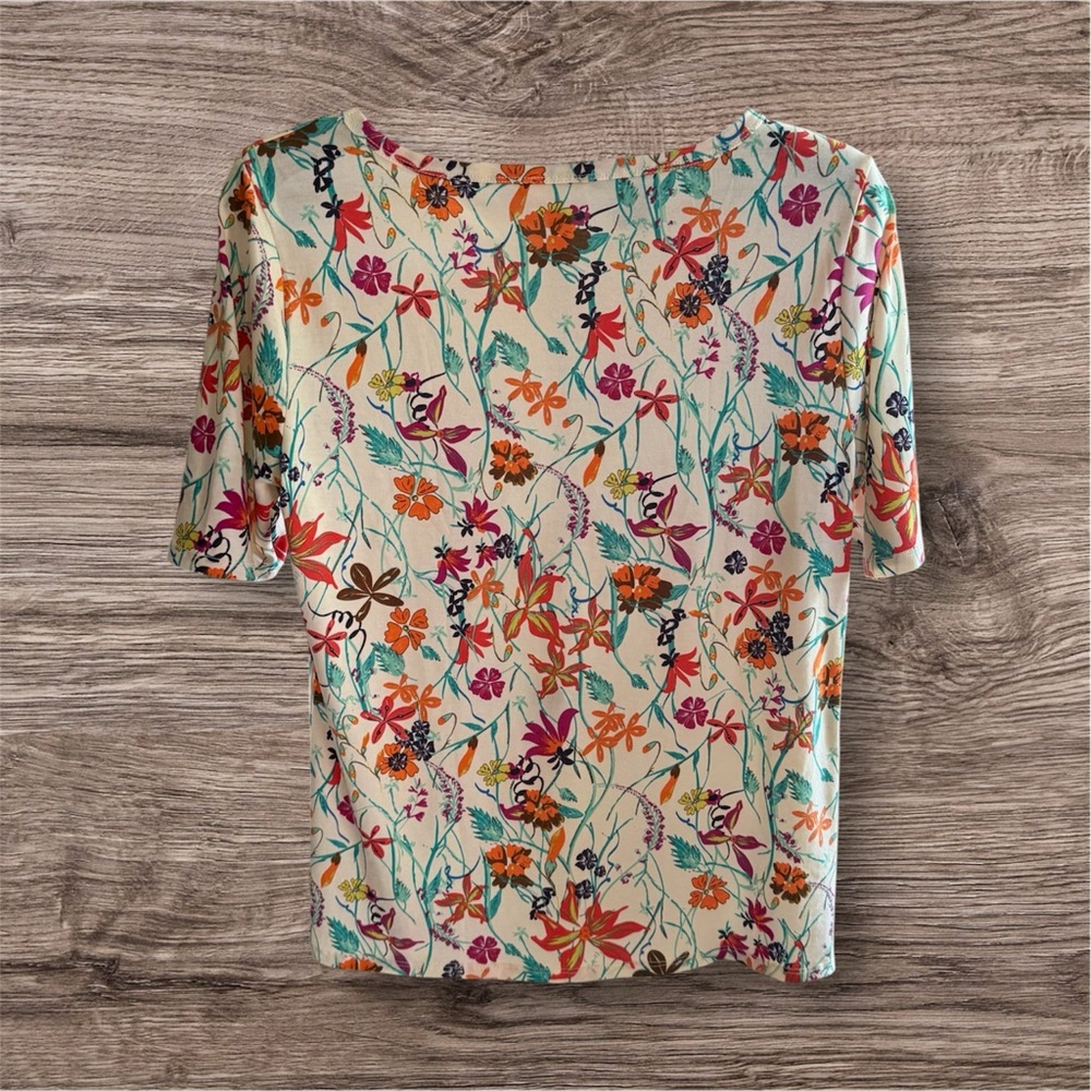 LuLaRoe Multicolor Floral Top - Picture 2 of 4